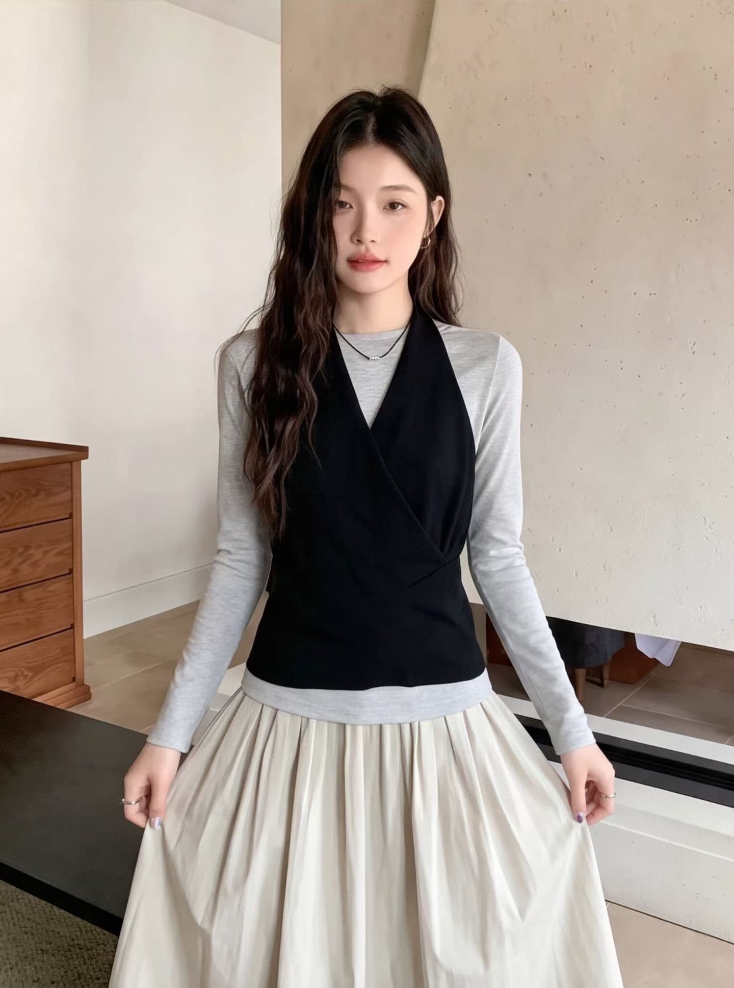 한국 스타일 패치워크 스트라이프 행침 목 조끼 베스트 페이크 레이어드 니트 스웨터 여성 2026 가을 디자인 센스 외국 가스 작은 셔츠 상세 이미지 1