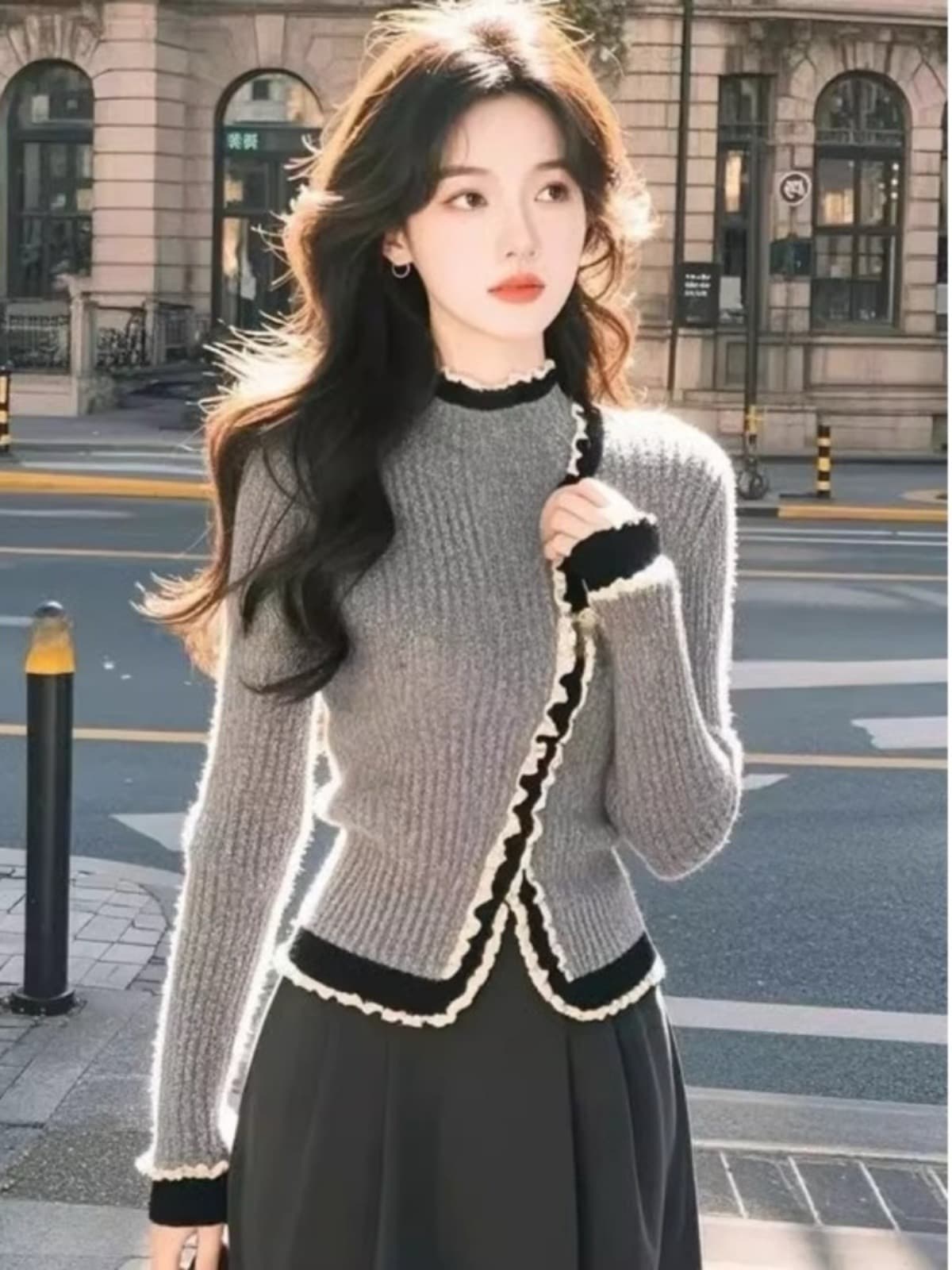 한국 스타일 품격 고급 센스 레이스 패치워크 긴팔 스웨터 여자 몸매 가꾸기 슬림해 보이는 연령 감소 불규칙 부드러운 바람 맨위 상세 이미지 4