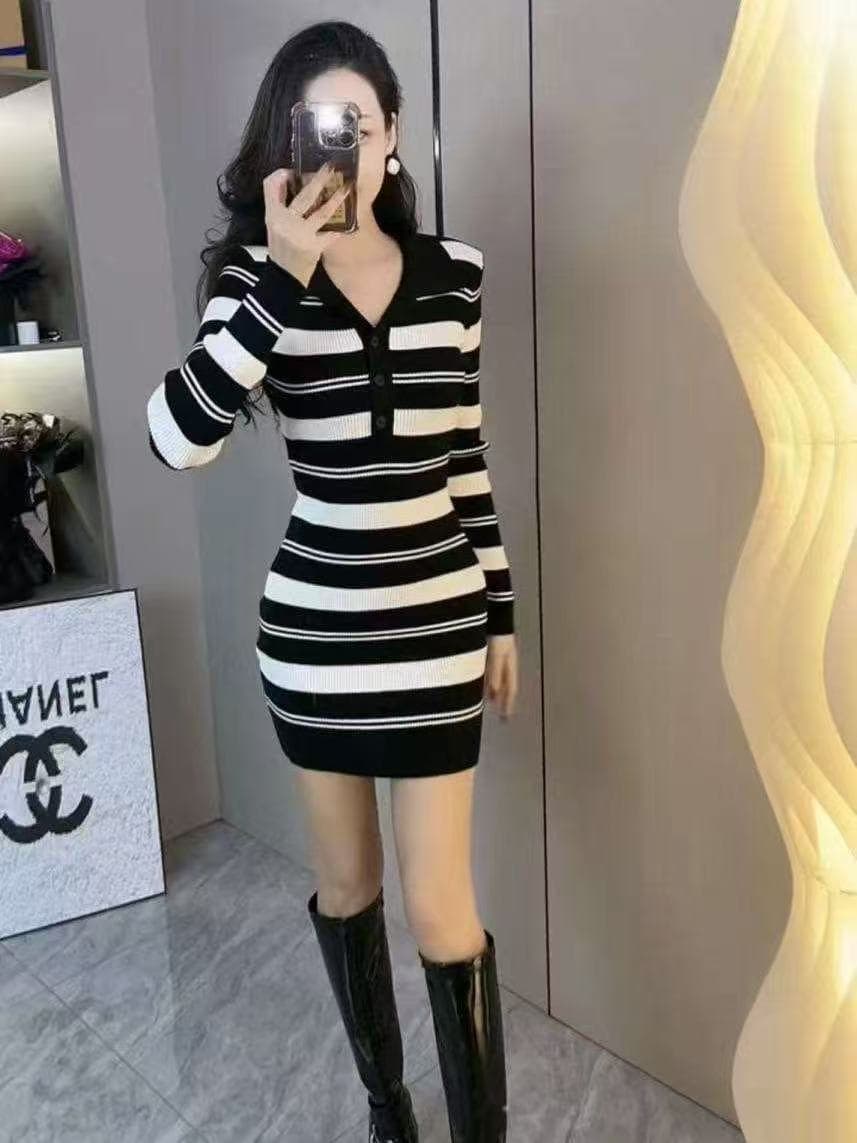 한국 품격 명문 여성 홍콩 스타일 polo 폴로 칼라 배색 스트라이프 니트 스웨터 드레스 몸매 가꾸기 ol 타이트 스커트 미니 스커트