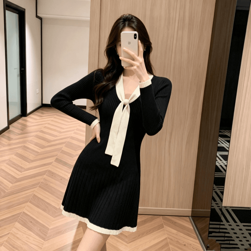2026 년 가을 학원 천 골드 슬림해 보이는 품격 패션 몸매 가꾸기 프랑스식 우아함 부드러운 작은 대중 디자인 센스 드레스 상세 이미지 4