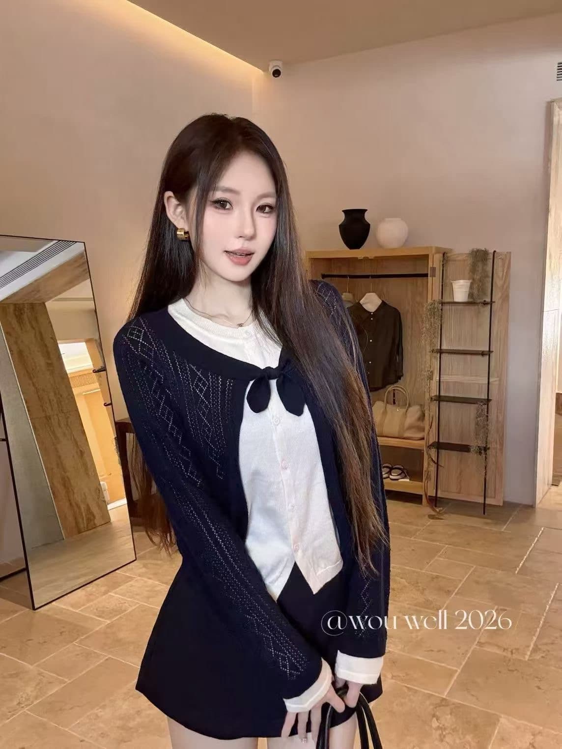 한 부서 배색 페이크 레이어드 긴팔 니트 스웨터 여성 2026 새로운 디자인 센스 몸매 가꾸기 품격 페이크 레이어드 맨위 이미지 3