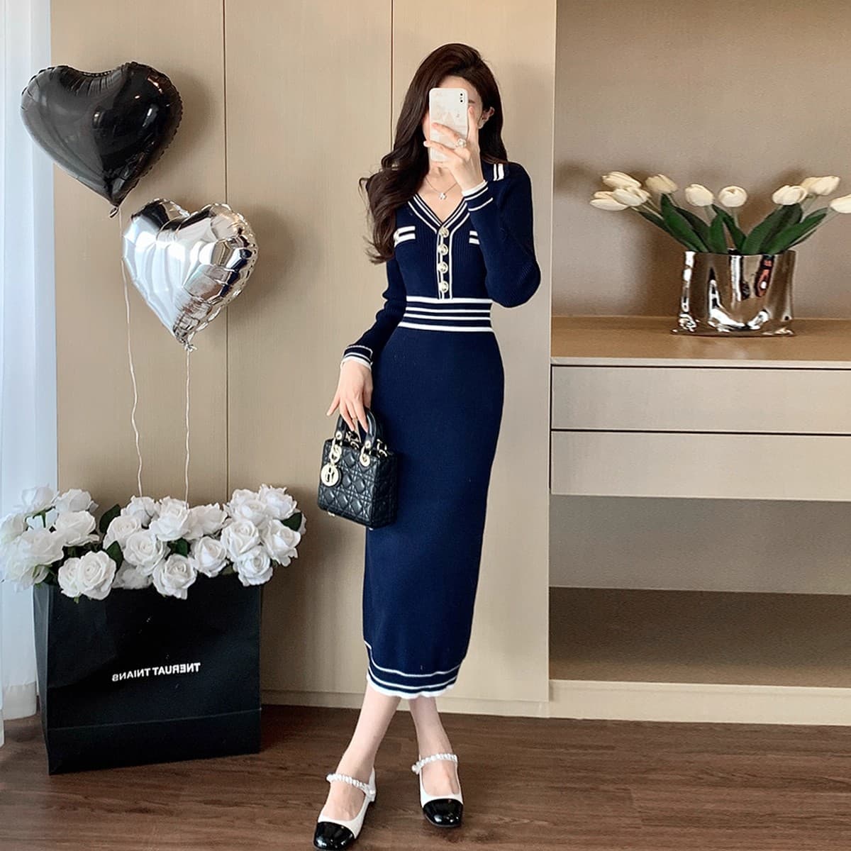 2026 년 가을 겨울철 여성 의류 새로운 작은 샤넬 스타일 POLO 칼라 긴팔 니트 드레스 몸매 가꾸기 타이트 스커트 무릎 아래 치마 이미지 4