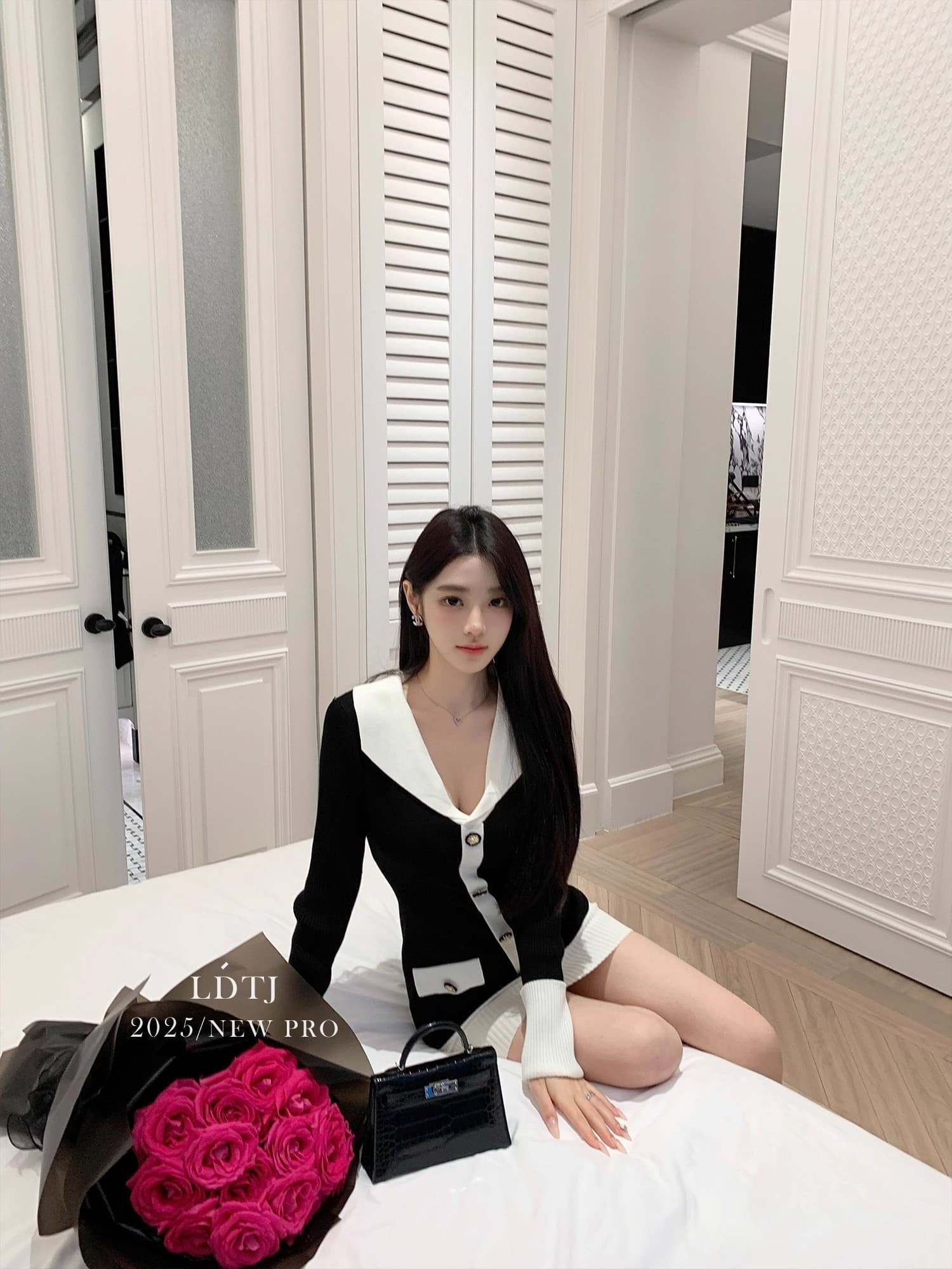 ldtj 높음 세트 흑인과 백인 콘체르토 가을 명문 여성 품격 배색 V넥 몸매 가꾸기 긴팔 니트 여성 드레스 상세 이미지 22