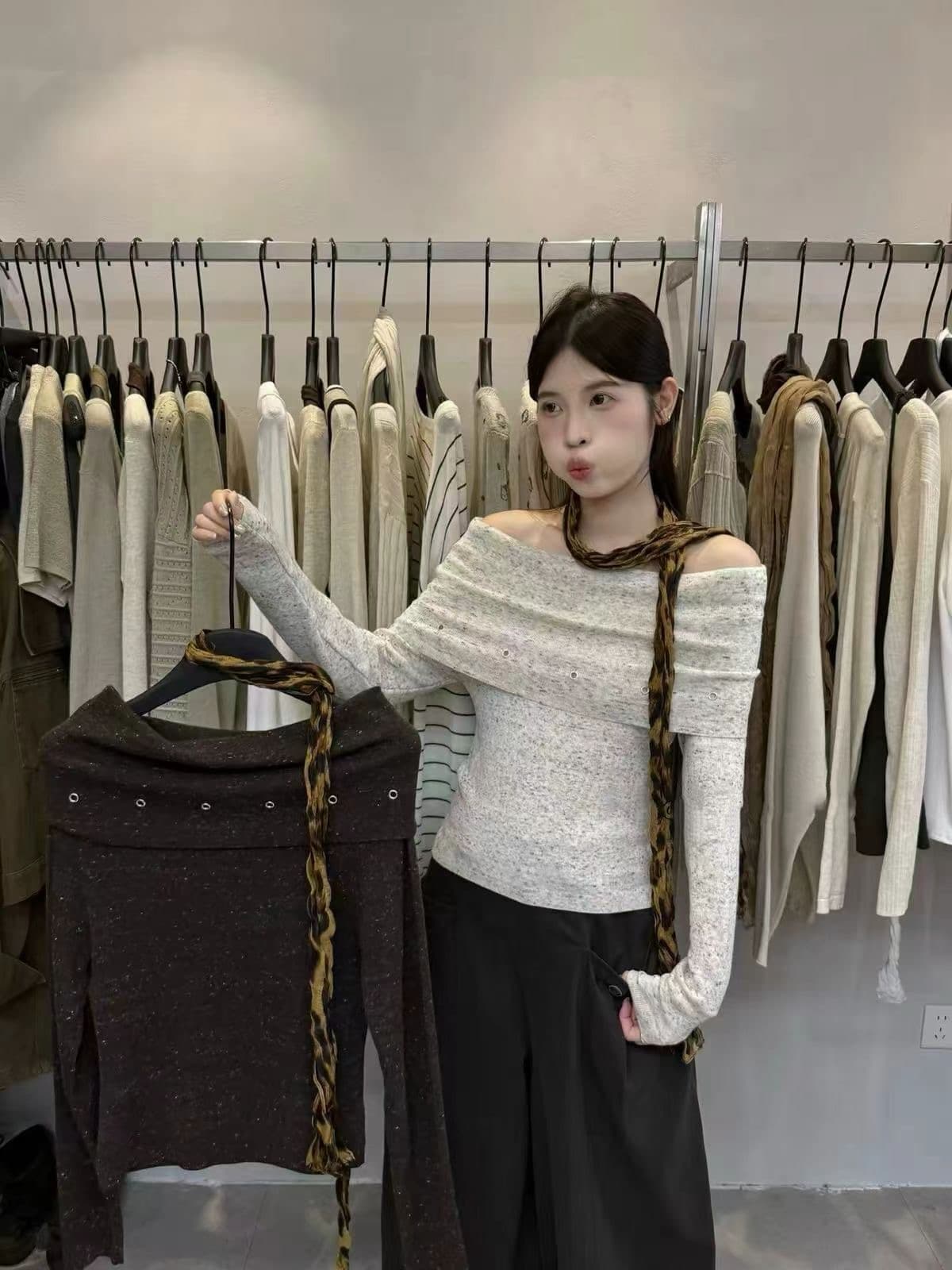 순수한 욕망 섹시함 오프숄더 긴팔 색상 포인트 니트 스웨터 여성 가을 겨울 기본 셔츠 몸매 가꾸기 슬림해 보이는 Chic 아름다운 맨위 상세 이미지 2