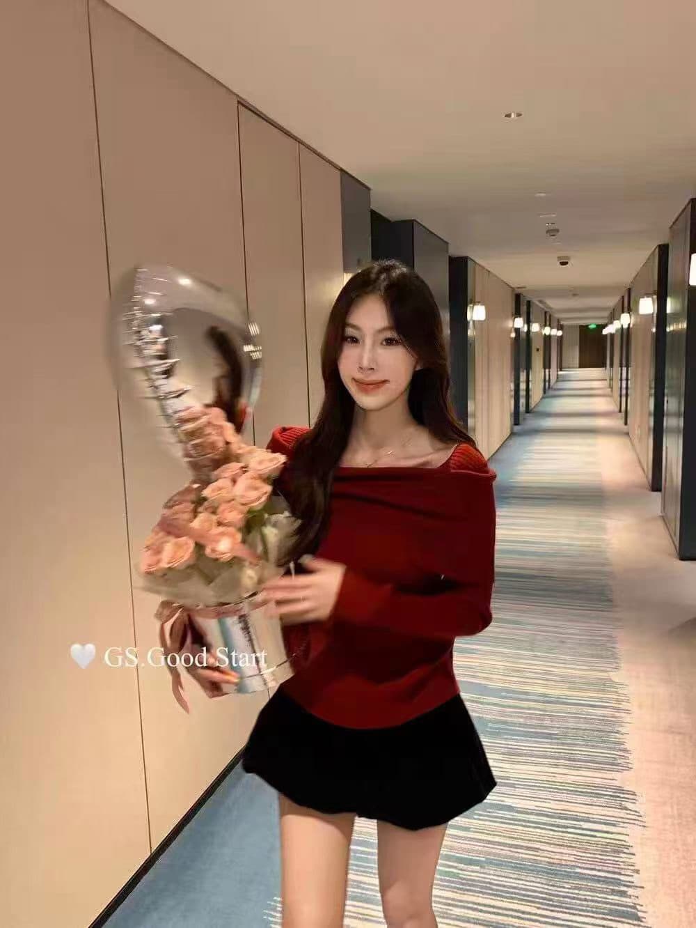 자이언트 잘 생긴 ~ 중 이른 가을 착용 가져 가라. 비틀림 오프숄더 니트 스웨터 여성 디자인 센스 작은 대중 고유 한 아름다운 긴팔 맨위 상세 이미지 8