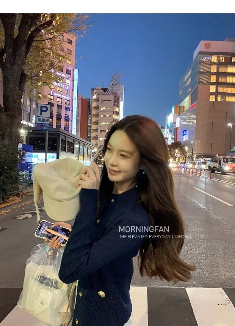 안녕하세요. 팬 팬 사자 머리 골드 버클 니트 카디건 코트 조끼 타이트 스커트 반신 스커트 여성 가을 3종 세트 상세 이미지 17
