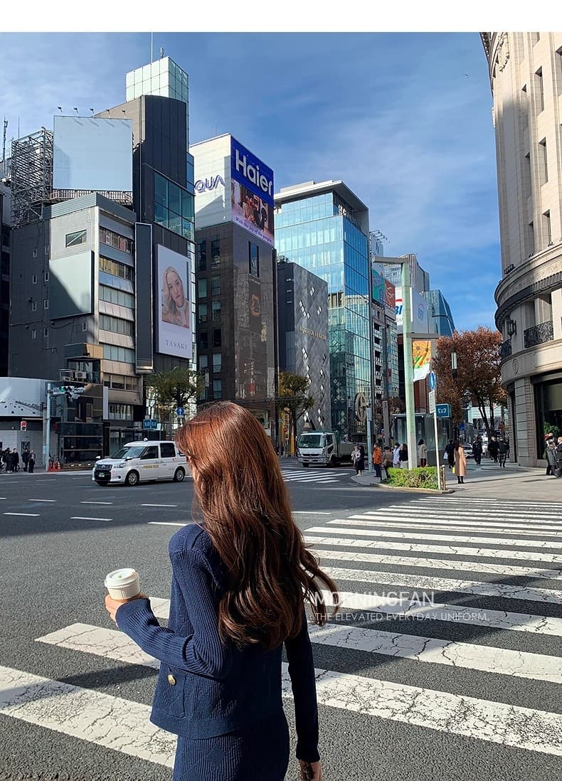 안녕하세요. 팬 팬 사자 머리 골드 버클 니트 카디건 코트 조끼 타이트 스커트 반신 스커트 여성 가을 3종 세트 상세 이미지 20