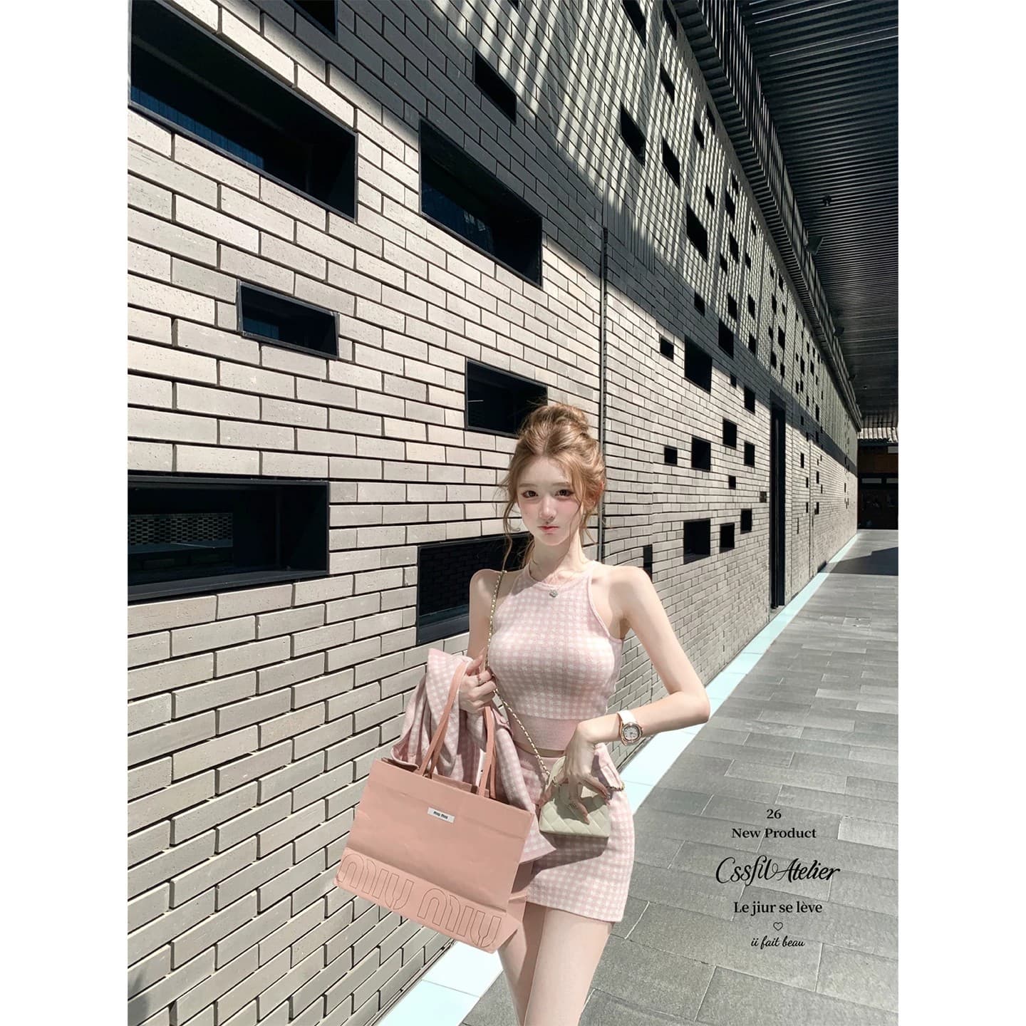 2026 년 가을 겨울 바다 소금 향기로운 노래 주간 실크 양 털이 푸른 그리드 분말 그리드 오픈 가디건 조끼 반 스커트 3종 세트 그룹 이미지 4