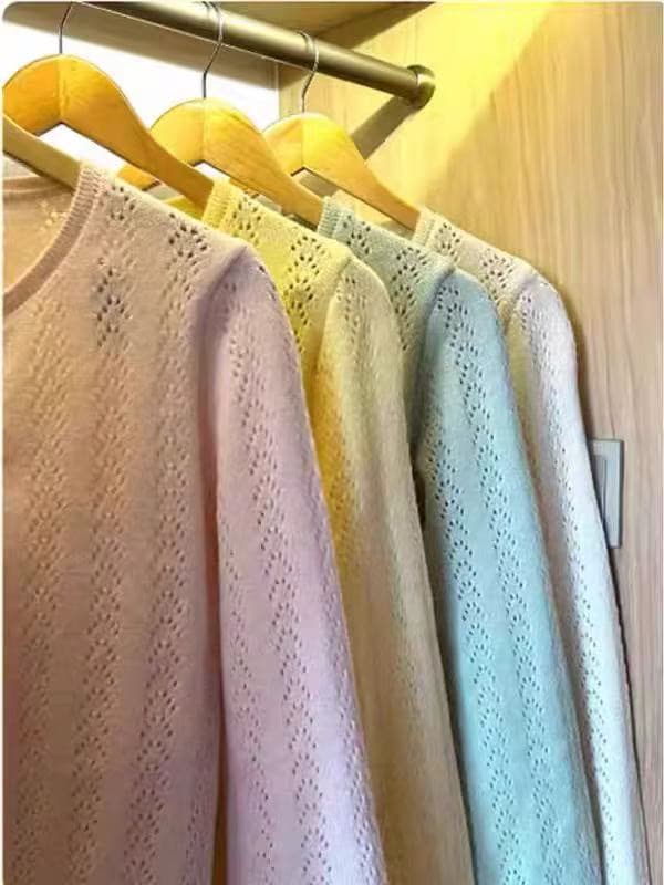 부드러운 달콤한 스타일 핑크색 홀로우 아웃 니트 오픈 가디건 여성 이른 봄 새로운 단추 재킷 작은 키 우유 부서 착용 잡아라. 의류 상세 이미지 10