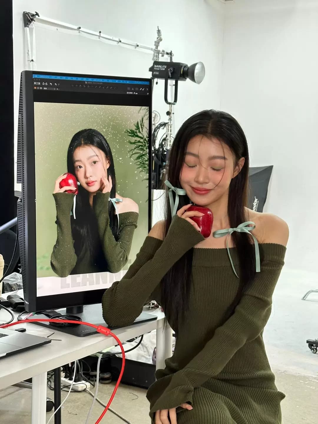 품격 명문 여성 롱 코트 생일 연례 회의 예복 고급 빛 럭셔리 작은 대중 섹시함 오프숄더 니트 드레스 가을 상세 이미지 13