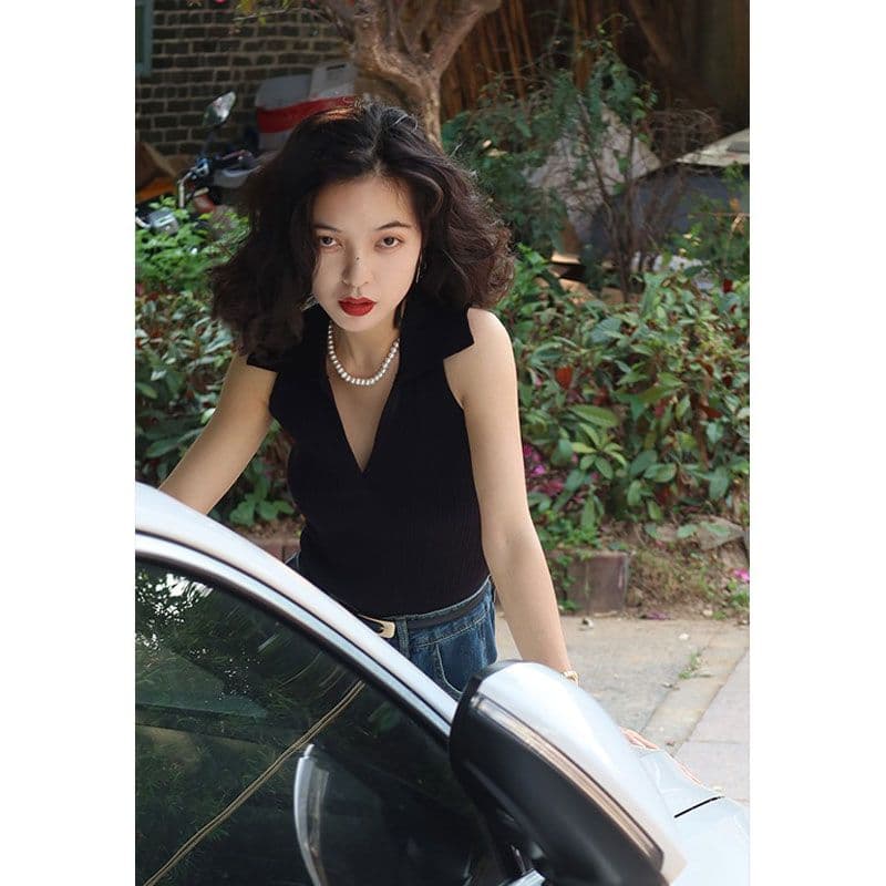 레트로 항구 바람 니트 V넥 핫걸 POLO 칼라 행침 목 캐미솔 슬림해 보이는 민소매 기본 셔츠 맨위 트렌디