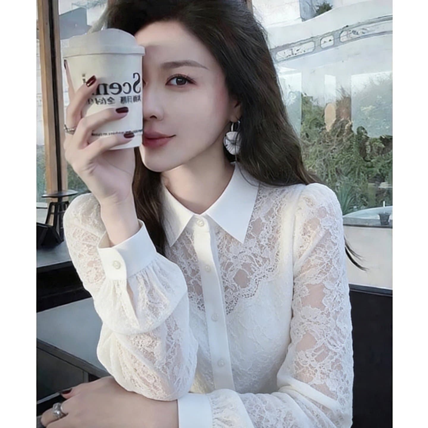 프랑스식 부드러운 바람 화이트 레이스 조각 여성 셔츠 2026 조기 봄 새로운 고유 한 고급 센스 슬림해 보이는 맨위 상세 이미지 5