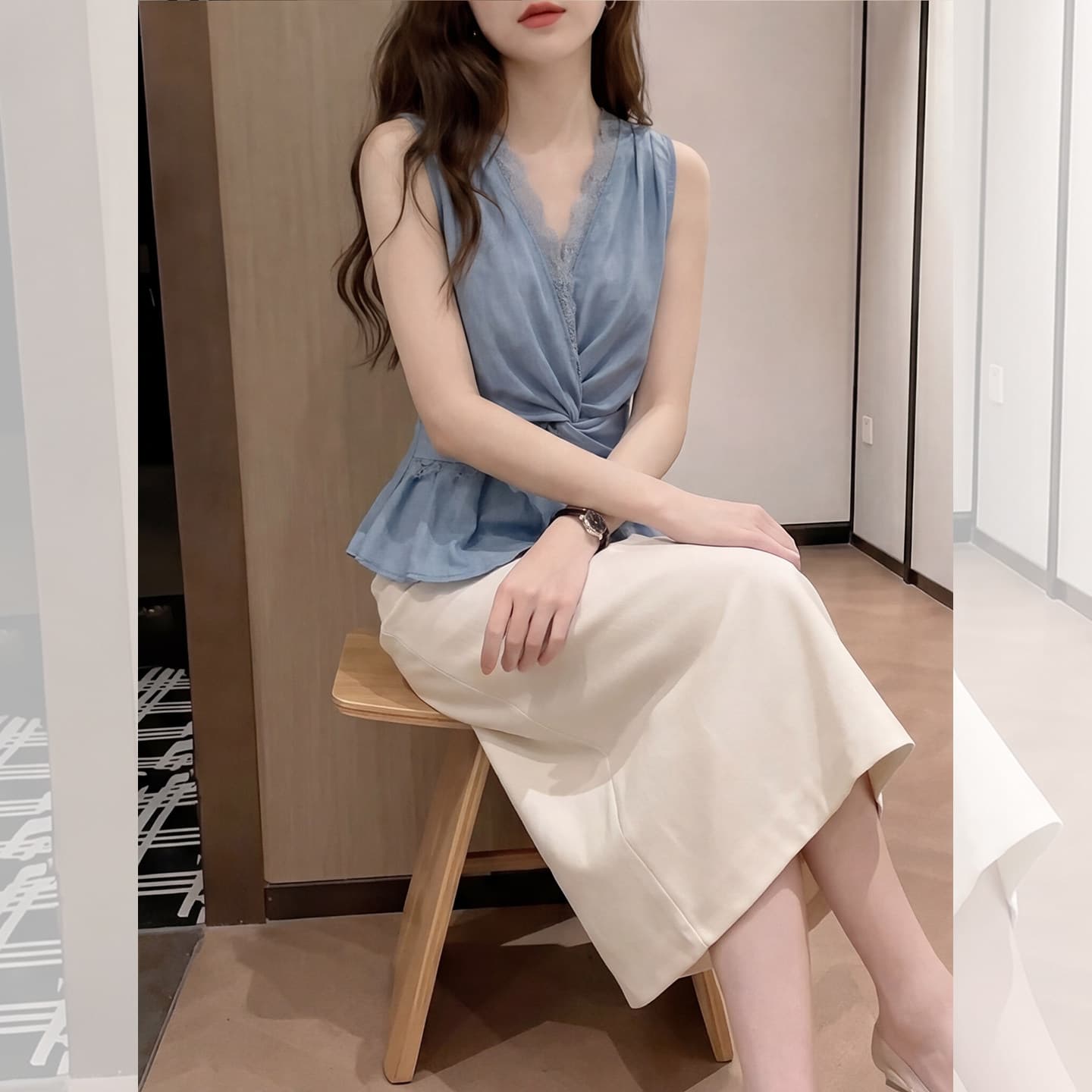 파란색 빛 요리 한 명문 여성 바람 레이스 V넥 조끼 여성 의류 여름 달콤한 핫걸 비틀림 셔츠 빅 사이즈 민소매 맨위 상세 이미지 4