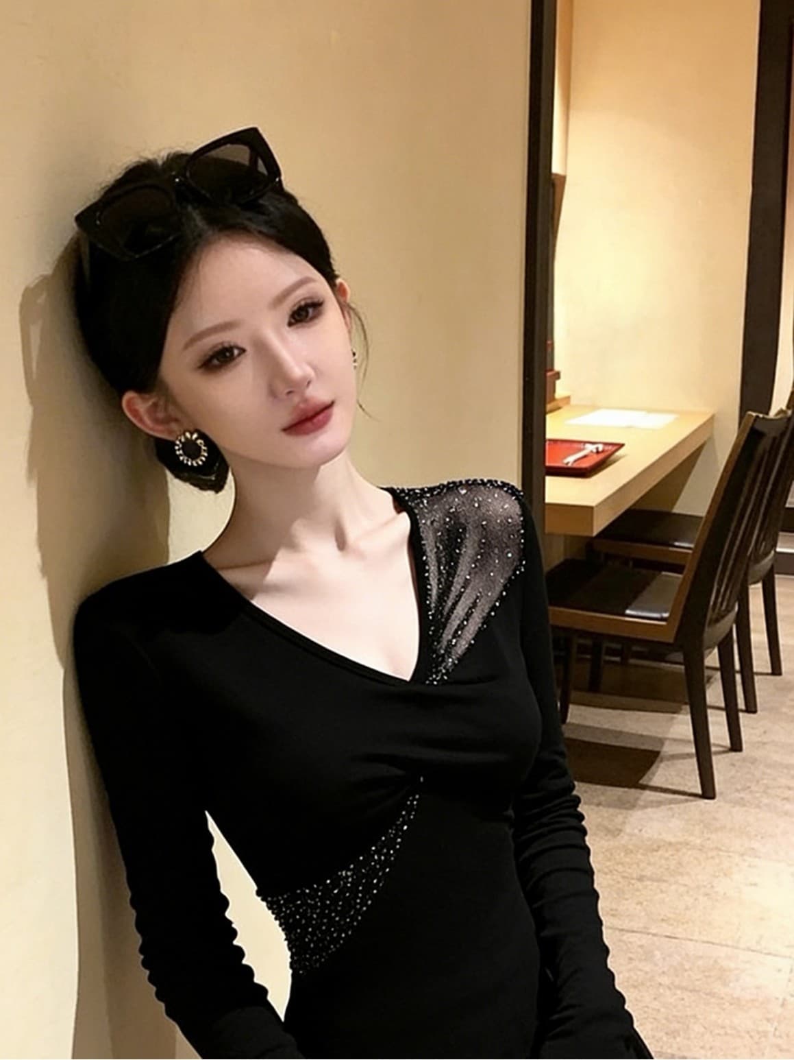 Chic 달콤한 핫걸 핫픽스 검정색 V넥 연삭 털 기본 셔츠 여성 인사이드 가져 가라. 가을 겨울 망사 패치워크 긴팔 티셔츠 맨위 상세 이미지 4