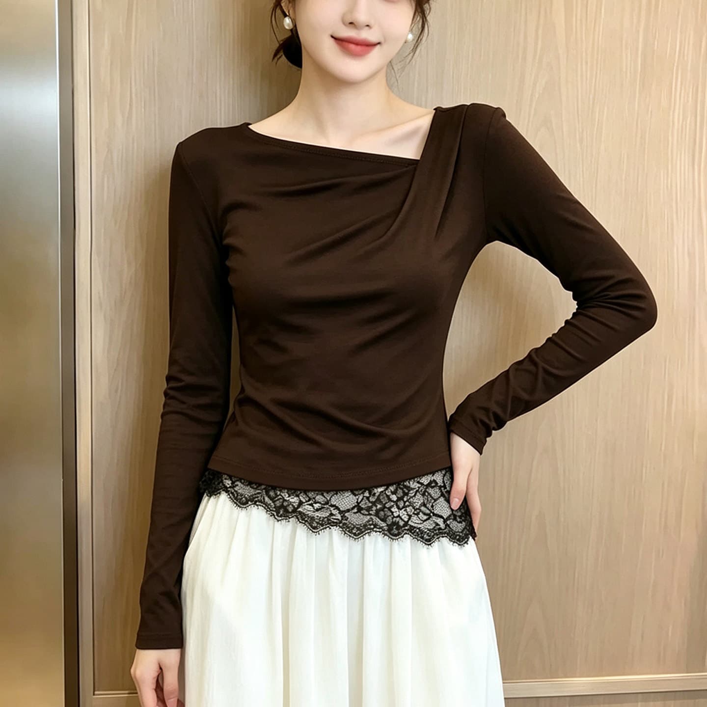불규칙 비스듬한 칼라 니트 긴 소매 티셔츠 여성 의류 가을 새로운 몸매 가꾸기 패치워크 레이스 맨위 품격 기본 셔츠 상세 이미지 4