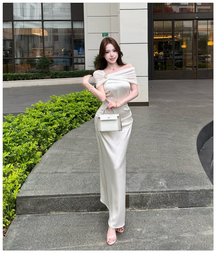 실사 프랑스식 디자인 센스 비스듬한 어깨 금속 버클 새틴 롱 스커트 여성 허리 수축 인어 꼬리 고급 센스 빛 럭셔리 예복 롱 스커트 상세 이미지 18