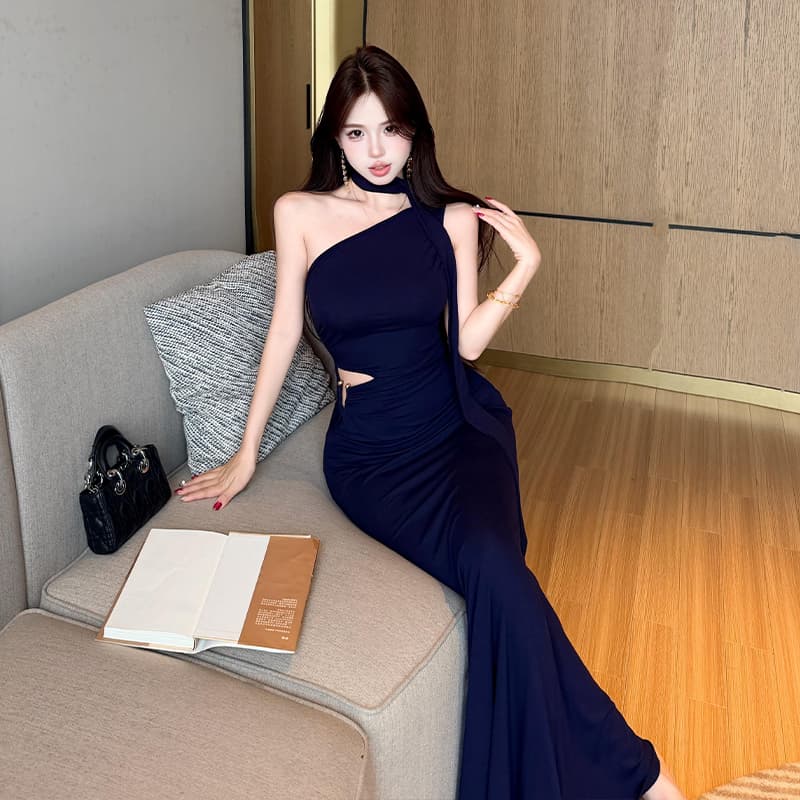 실사 품격 우아함 섹시함 비스듬한 어깨 행침 목 여성 드레스 여름 디자인 센스 리본 타이트 스커트 인어 꼬리 슬림해 보이는 롱 스커트 이미지 3