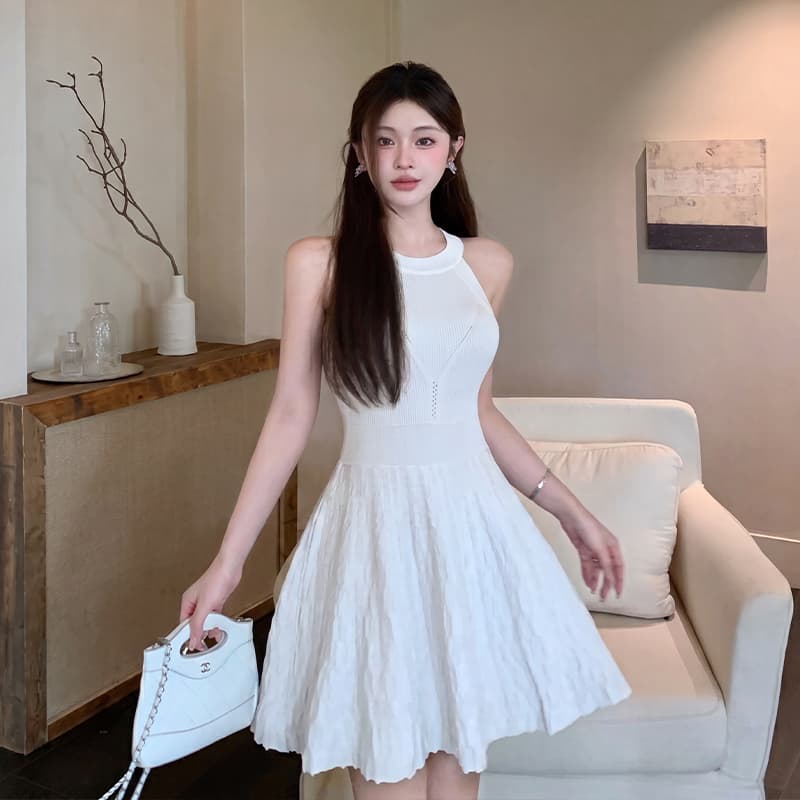 프랑스식 고급 센스 파란색 민소매 행침 목 여성 드레스 여름 새로운 슈퍼 잘 생긴 허리 수축 a 단어 단어별로 니트 원피스 이미지 3