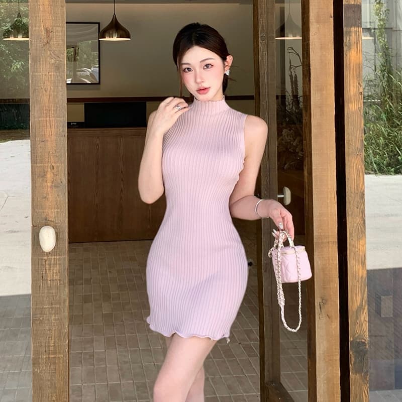 실사 순수한 욕망 핫걸 품격 핑크색 민소매 니트 여성 드레스 여름 반하이넥 몸매 가꾸기 슬림해 보이는 타이트 스커트 이미지 2