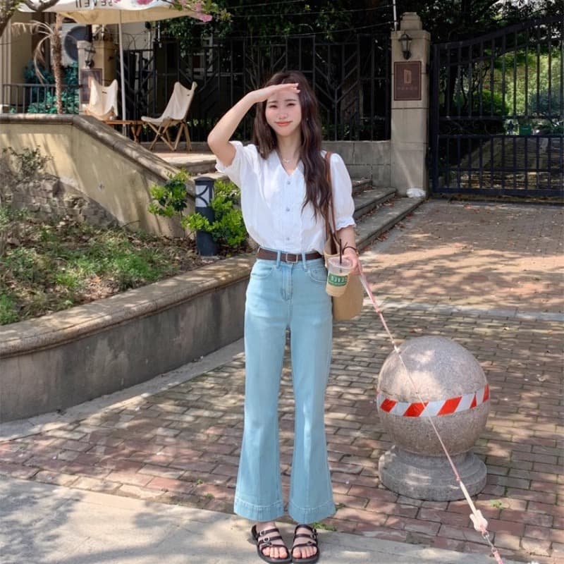 프랑스식 레트로 화이트 V넥 레이스 반팔 여성 셔츠 여름 품격 연령 감소 슬림해 보이는 작은 셔츠 거품 소매 맨위 이미지 4