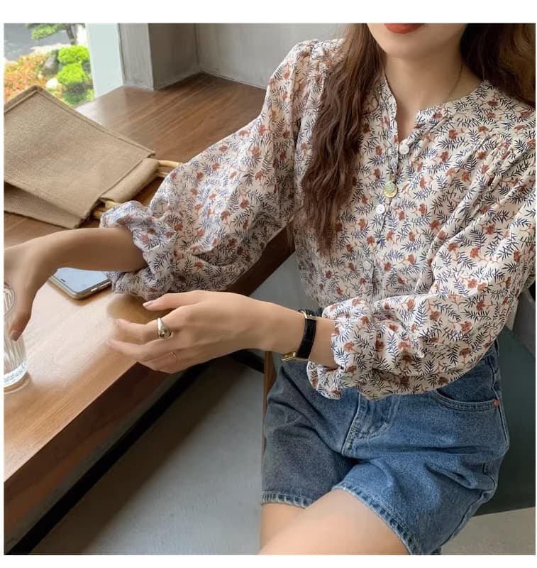 프랑스식 낭만주의 레트로 꽃 케이스 셔츠 여성 ins 슈퍼 요정 부드러운 바람 달콤함 V넥 루즈핏 꽃무늬 쉬폰 블라우스 상세 이미지 4