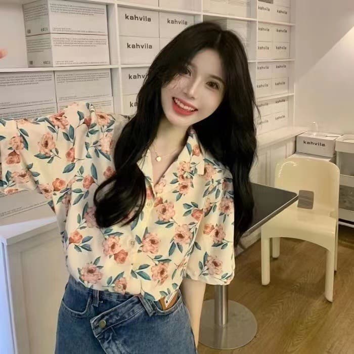 2026 여름 새로운 꽃 셔츠 여성 의류 반팔 셔츠 한 부서 레트로 홍콩 느낌 chic 디자인 센스 작은 대중 맨위 이미지 3