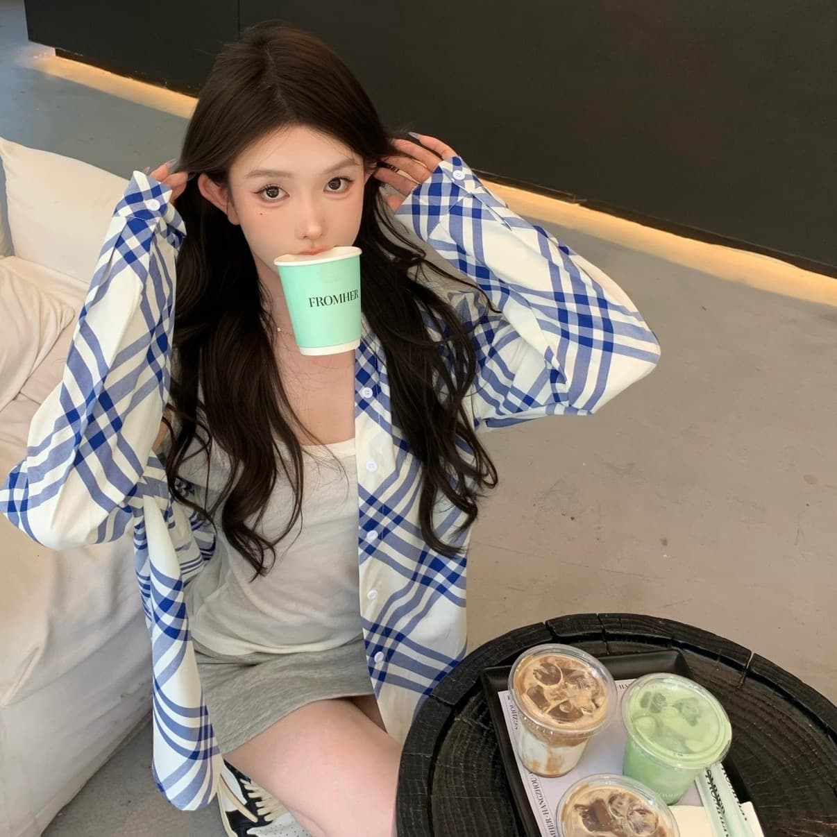 새로운 품격 다용도 블루 화이트 그리드 블루 화이트 스트라이프 긴팔 셔츠 재킷 루즈핏 캐주얼 자외선 차단 맨위 오픈 가디건 여성 이미지 3