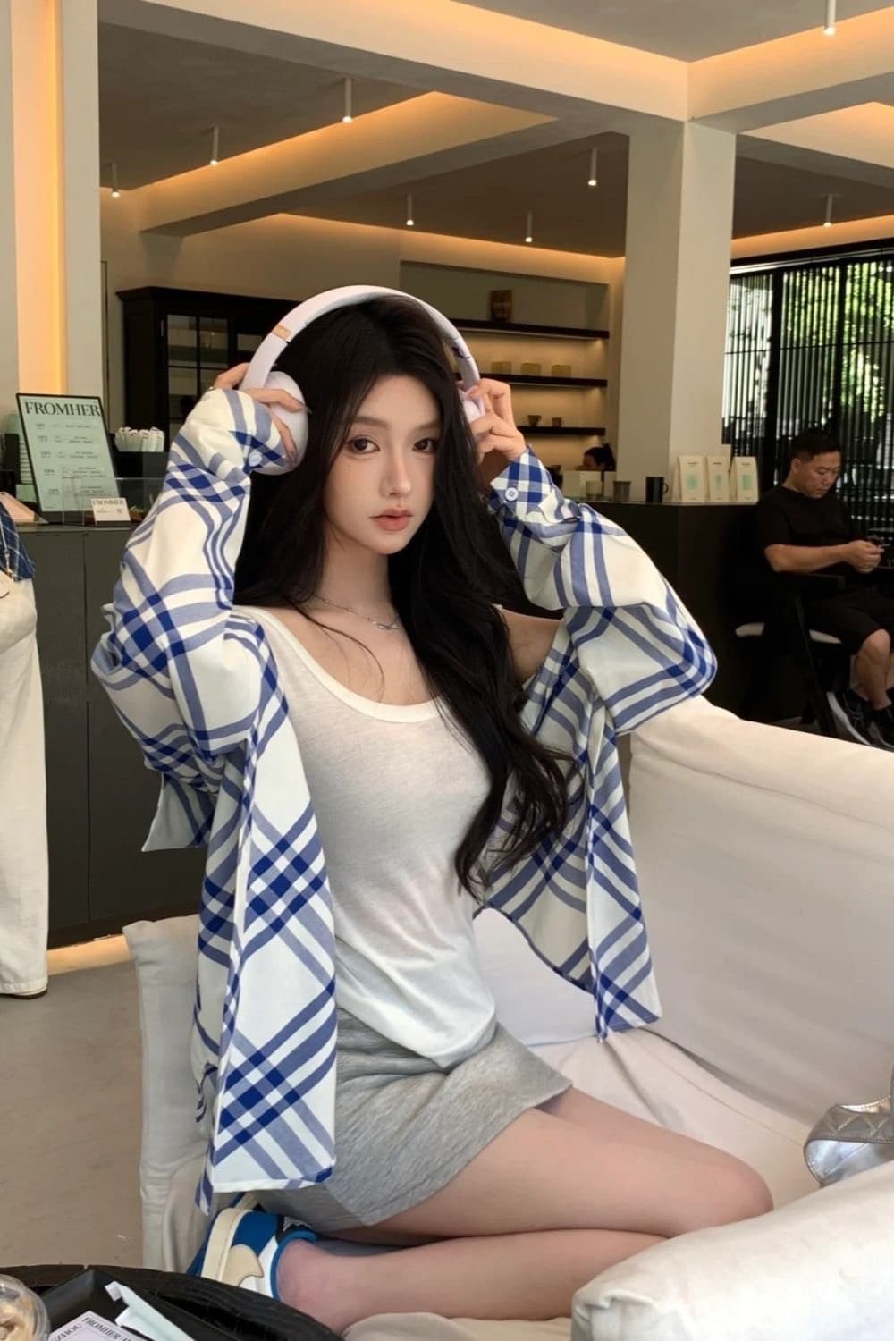 새로운 품격 다용도 블루 화이트 그리드 블루 화이트 스트라이프 긴팔 셔츠 재킷 루즈핏 캐주얼 자외선 차단 맨위 오픈 가디건 여성 상세 이미지 4