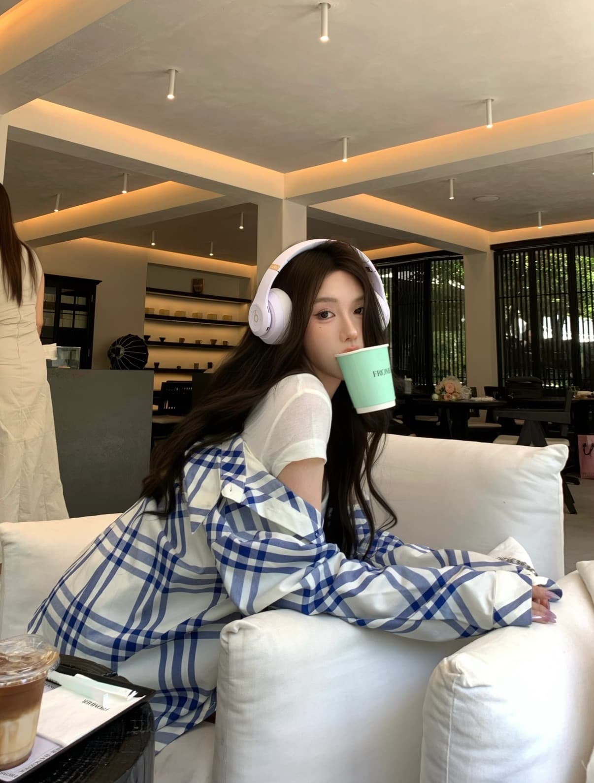 새로운 품격 다용도 블루 화이트 그리드 블루 화이트 스트라이프 긴팔 셔츠 재킷 루즈핏 캐주얼 자외선 차단 맨위 오픈 가디건 여성 상세 이미지 5