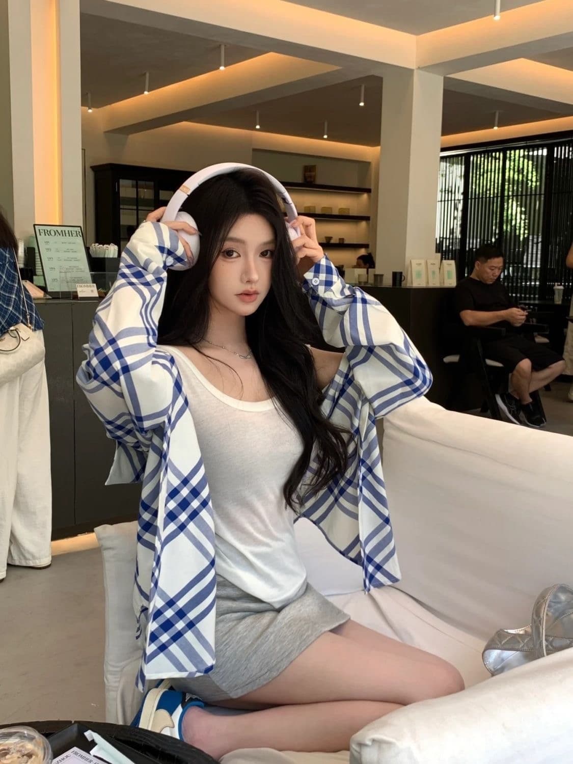 새로운 품격 다용도 블루 화이트 그리드 블루 화이트 스트라이프 긴팔 셔츠 재킷 루즈핏 캐주얼 자외선 차단 맨위 오픈 가디건 여성 상세 이미지 6
