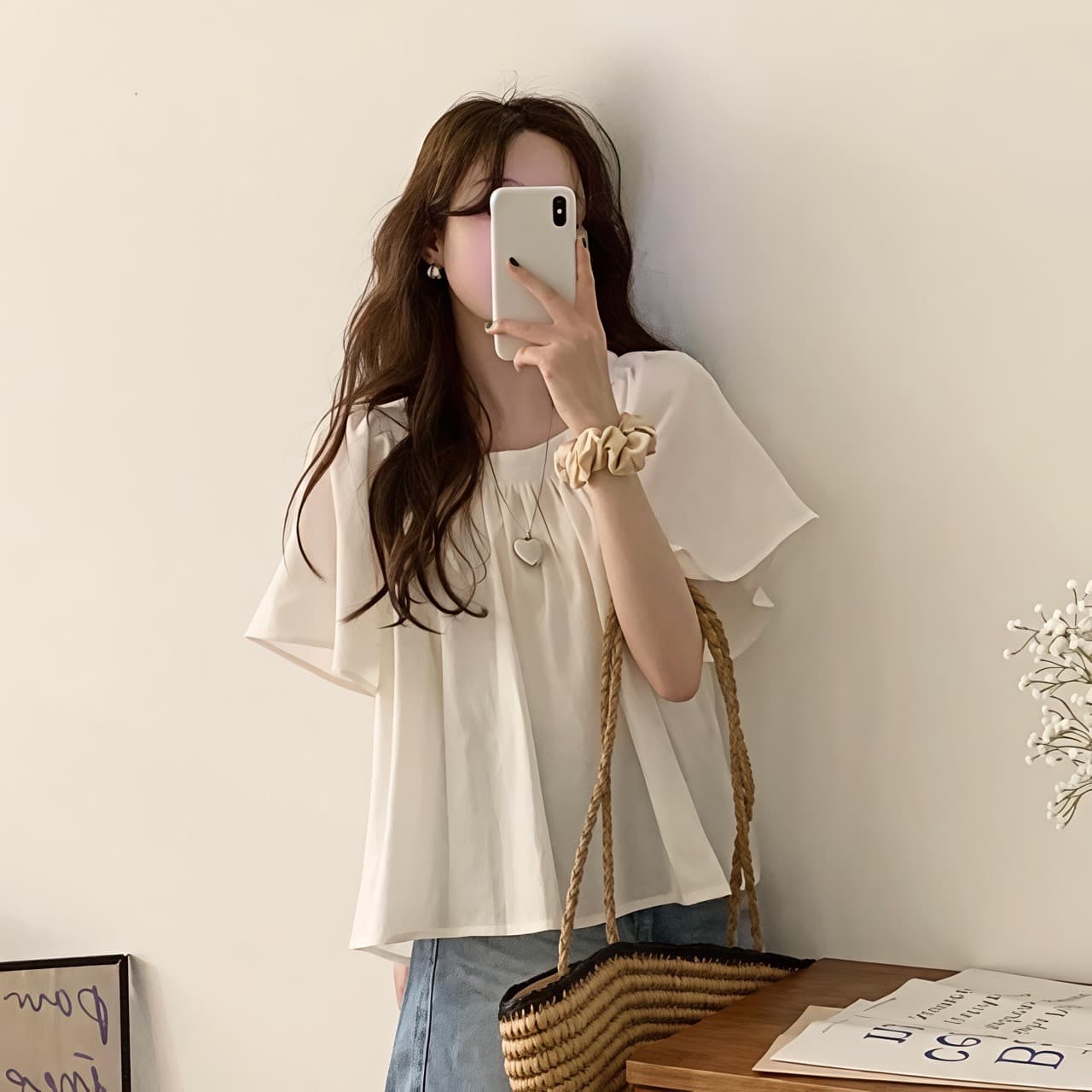 외국 가스 달콤함 작은 날다 소매 반팔 인형 셔츠 여성 여름 디자인 센스 루즈핏 연령 감소 Chic 아름다운 작은 셔츠 맨위 이미지 2