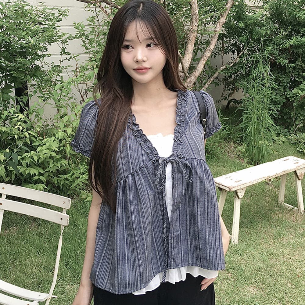 목이버섯 레이스 디자인 센스 V넥 페이크 레이어드 여성 셔츠 여름 신선함 루즈핏 슬림해 보이는 반팔 셔츠 맨위 서비스 상세 이미지 2