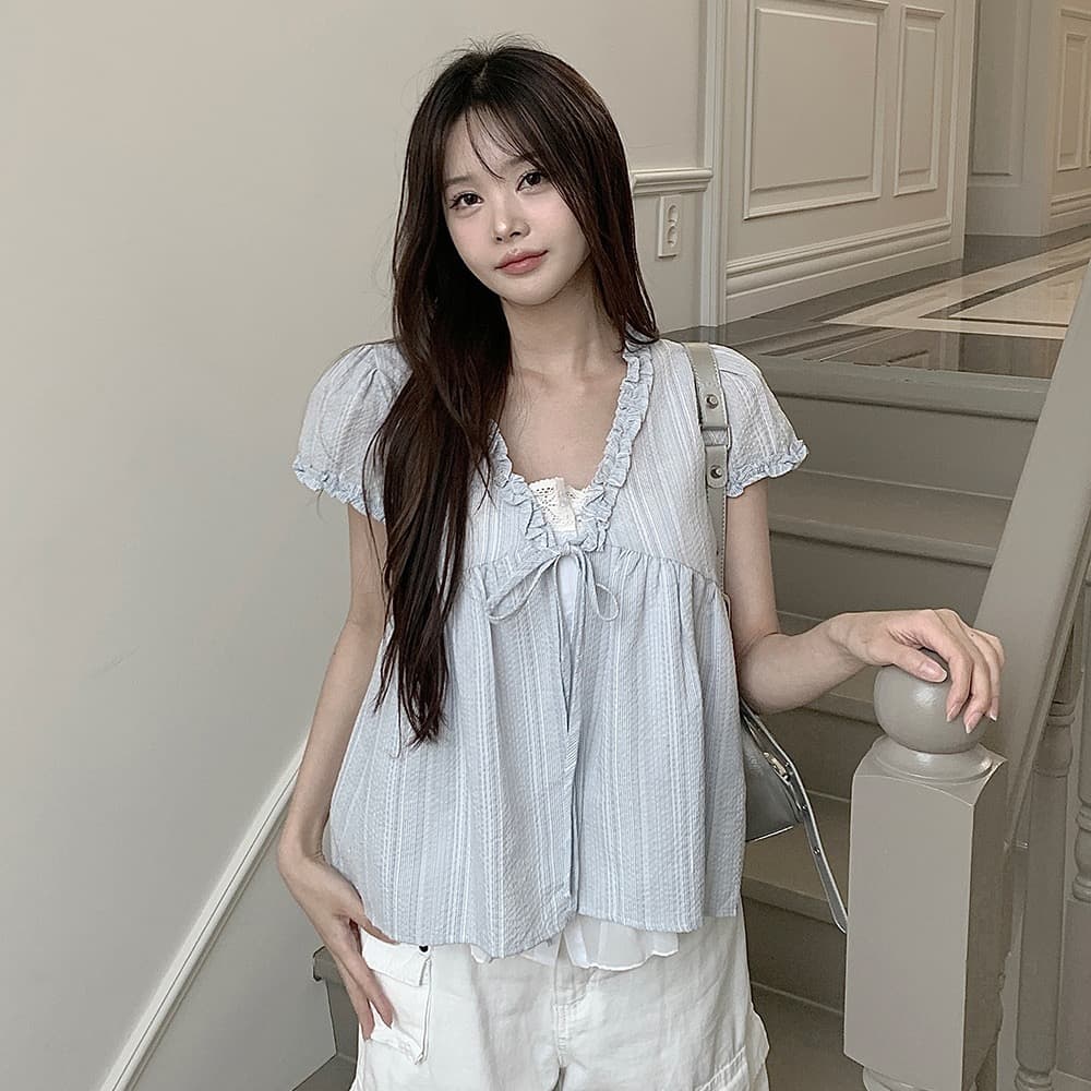 목이버섯 레이스 디자인 센스 V넥 페이크 레이어드 여성 셔츠 여름 신선함 루즈핏 슬림해 보이는 반팔 셔츠 맨위 서비스 상세 이미지 3
