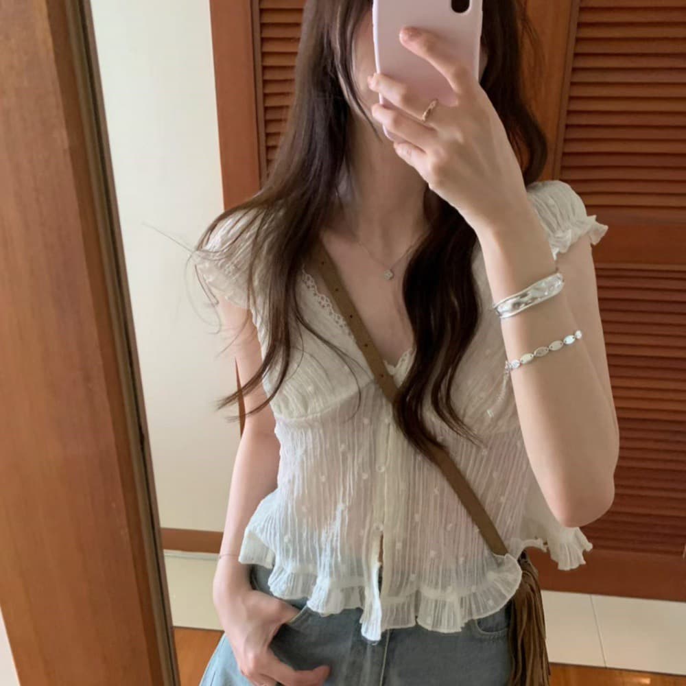 있음 선적 한국 동대문 레이스 측면 V넥 부서 버클 요정 요정 주름 자수 조금 몸매 가꾸기 반팔 셔츠 이미지 2