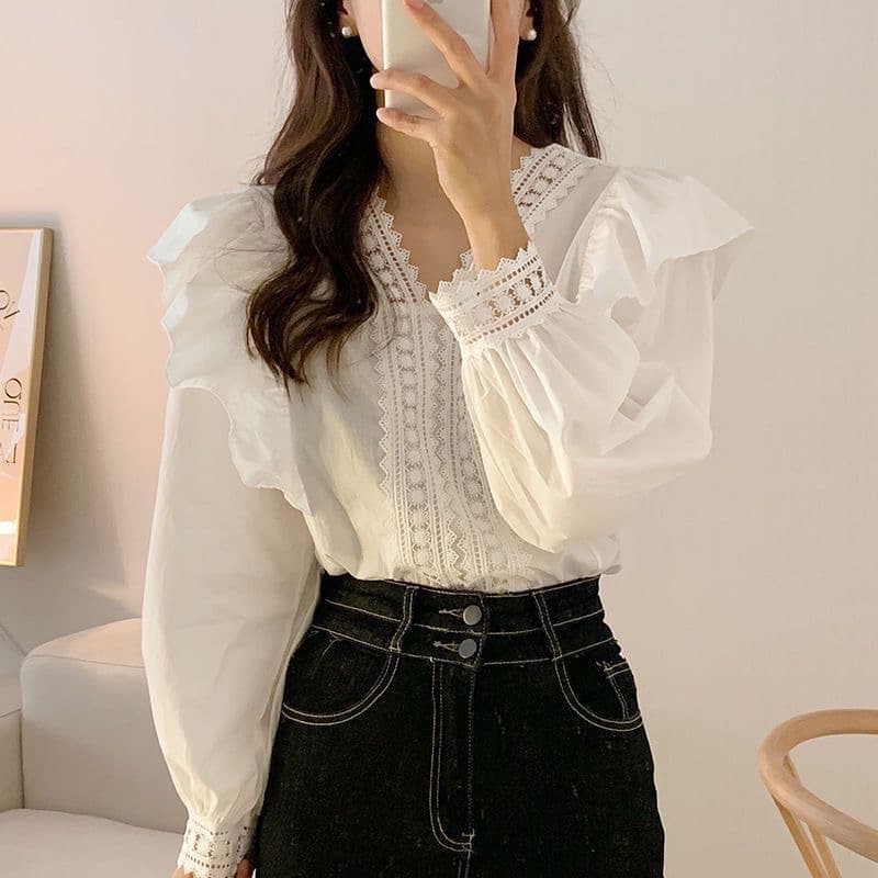 한국 chic 이른 가을 프랑스식 맨위 품격 레이스 레이스 V넥 패치워크 프릴 루즈핏 거품 소매 셔츠 상세 이미지 12