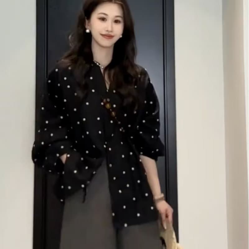 익스트림 제인 태도 아마 작은 대중 외국 가스 벌룬 소매 패션 검정색 도트 무늬 긴팔 셔츠 여성 셔츠 이미지 2