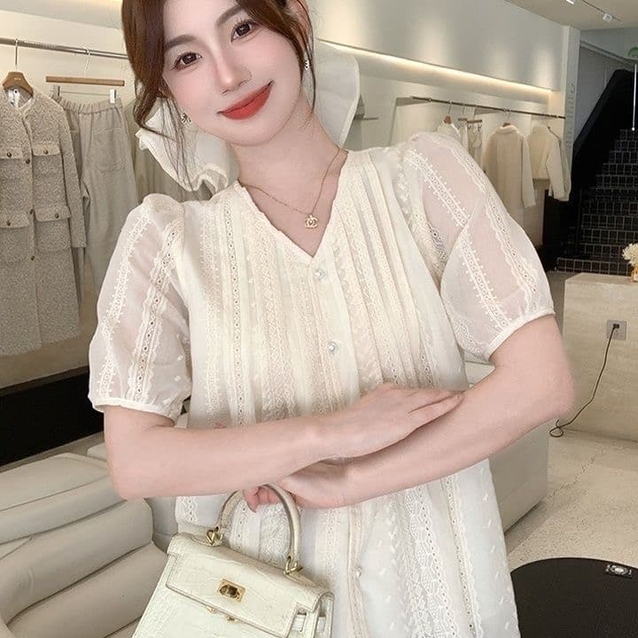 여성 셔츠 2026 여름 새로운 한국 스타일 다용도 외국 가스 V넥 패션 맨위 품격 연령 감소 슬림해 보이는 작은 셔츠 트렌디 상세 이미지 8