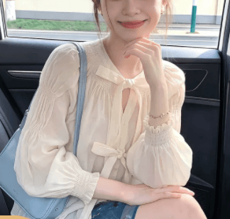 나비 매듭 벌룬 소매 시폰 셔츠 여성 여름 한국 스타일 chic 빛 요리 한 바람 루즈핏 셔츠 작은 대중 디자인 센스 맨위 상세 이미지 4