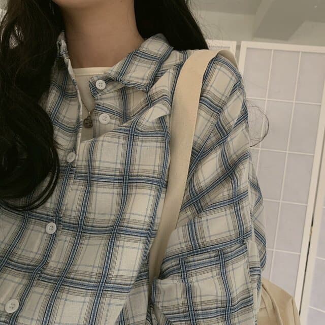 체크무늬 여성 셔츠 루즈핏 한국 스타일 중간 길이 레트로 홍콩 느낌 다용도 bf 긴팔 자외선 차단 ins 재킷 트렌디 상세 이미지 3