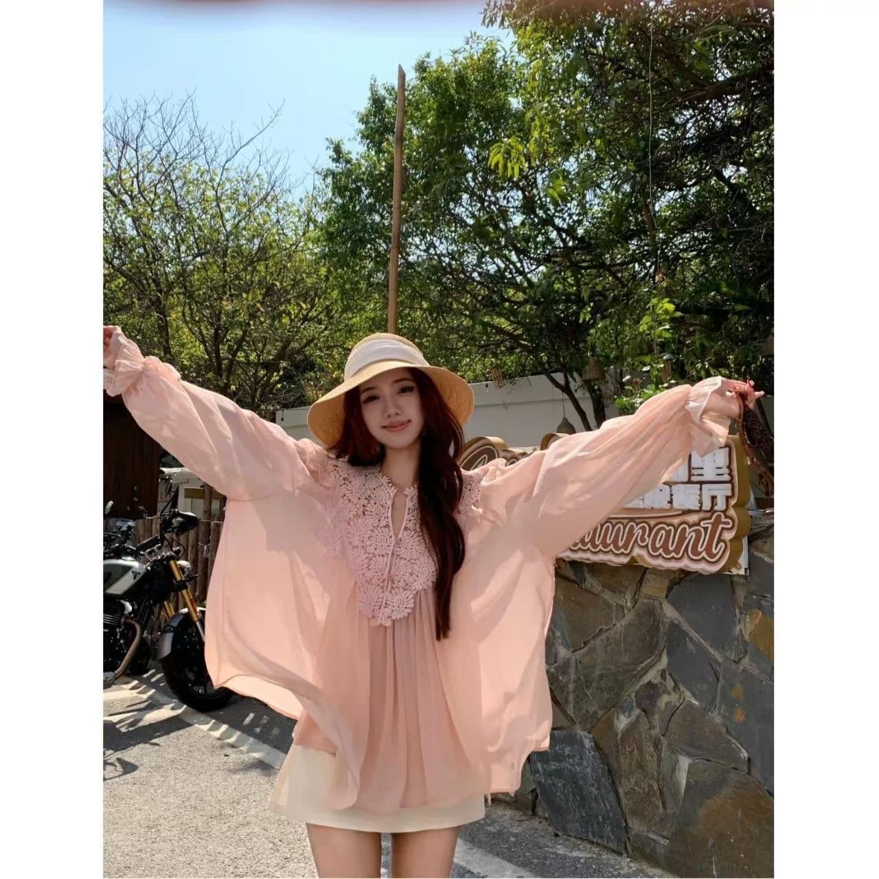 슈퍼 요정 레이스 홀로우 아웃 패치워크 V넥 여성 셔츠 새로운 프랑스식 느긋한 바람 벌룬 소매 자외선 차단 쉬폰 톱 여성 상세 이미지 6