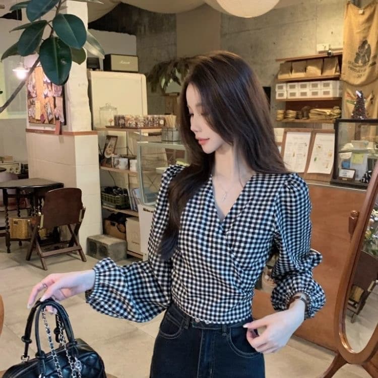 프랑스식 분위기 센스 V넥 거품 소매 체크무늬 여성 셔츠 가을 새로운 허리 수축 슬림해 보이는 다용도 품격 맨위 트렌디 상세 이미지 5