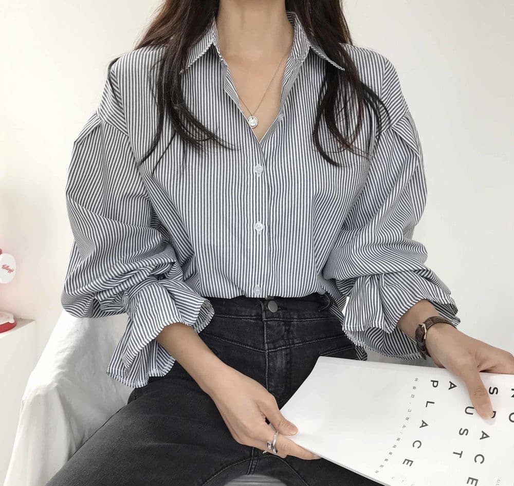 한국 스타일 봄 가을 디자인 센스 작은 대중 핀 스트라이프 루즈핏 여성 셔츠 미니멀리즘 인사이드 가져 가라. 긴팔 맨위 상세 이미지 4