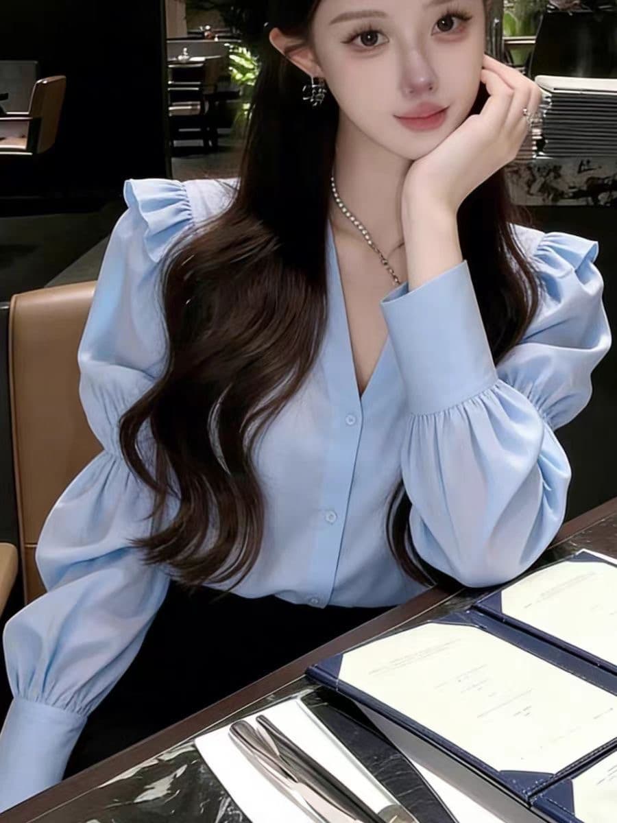 아름다운 자이언트 잘 생긴 파란색 프릴 셔츠 2026 봄 디자인 센스 작은 대중 프랑스식 사소한 허리 수축 맨위 여성 이미지 3