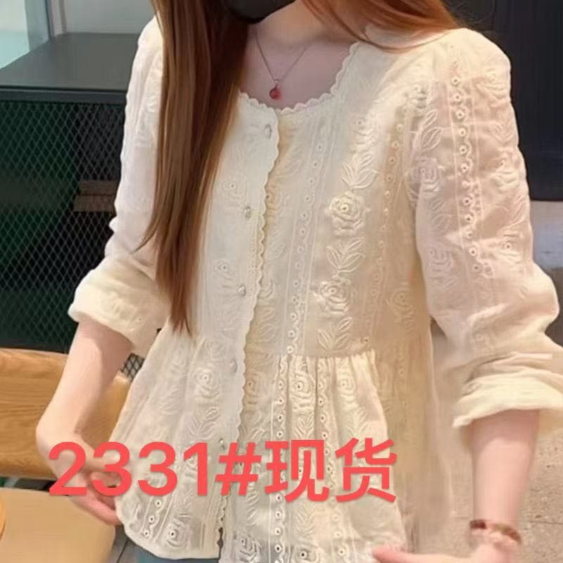 다용도 광장 칼라 레이스 자수 셔츠 2026 가을 새로운 한국 스타일 품격 루즈핏 슬림해 보이는 긴팔 맨위
