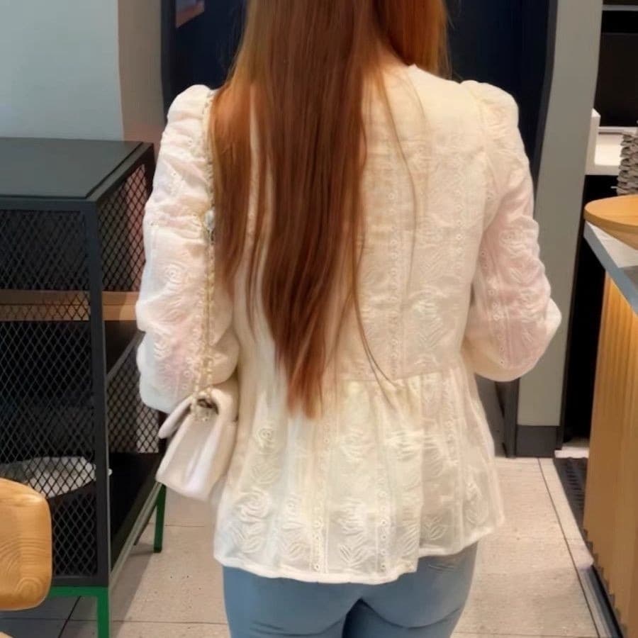 다용도 광장 칼라 레이스 자수 셔츠 2026 가을 새로운 한국 스타일 품격 루즈핏 슬림해 보이는 긴팔 맨위 이미지 5