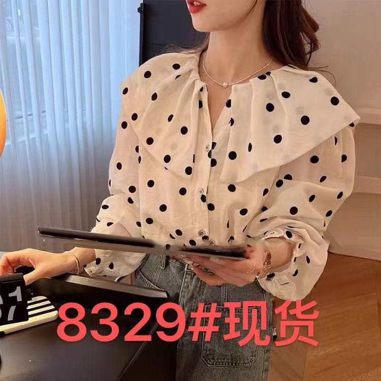 베이비 칼라 긴팔 여성 셔츠 2026 봄 가을 새로운 한 부서 달콤한 스타일 배색 도트 무늬 싱글 줄 버튼 캐주얼 셔츠
