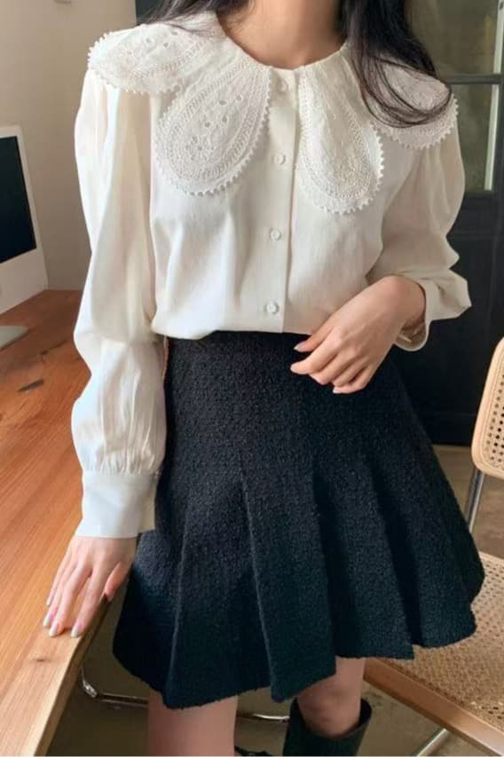 2026 새로운 맨위 화이트 한국 chic 레트로 개성 불규칙 칼라 플라워 긴팔 셔츠 인형 상세 이미지 5
