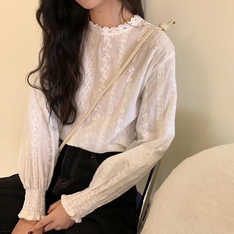 한국 chic 벌룬 소매 자수 홀로우 아웃 레이스 셔츠 맨위 여성 봄 가을 새로운 외국 가스 다용도 화이트 셔츠 트렌디 상세 이미지 2