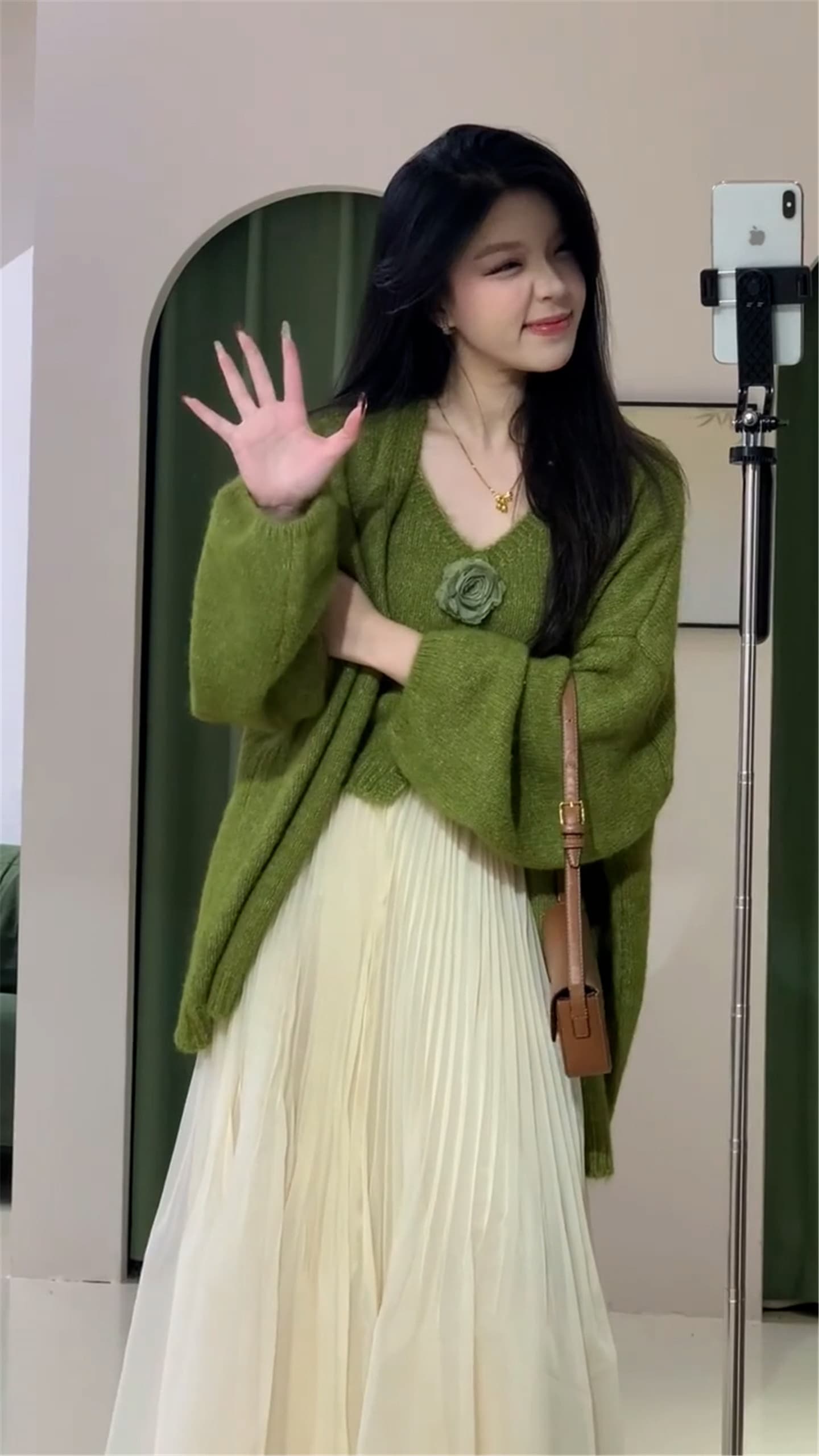 봄 새로운 녹색 니트 오픈 가디건 꽃 슬립 드레스 아이들 2026 슈퍼 화재 전체 집합 롱 스커트 세트 상세 이미지 2