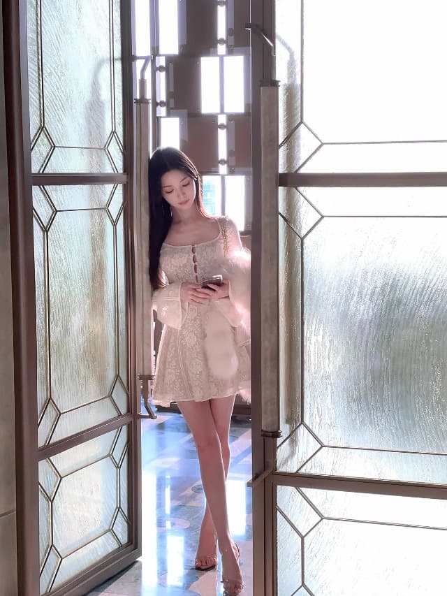 달빛 레이스 치마 아름다움 기절 나팔 소매 부드러운 품격 허리 수축 슬림해 보이는 긴팔 여성 드레스 여름 상세 이미지 4